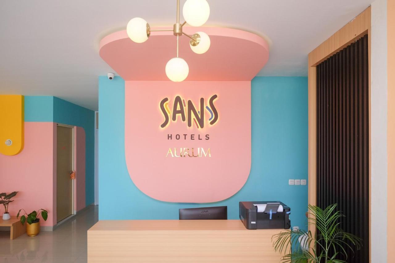 Sans Hotel Aurum Majapahit Semarang Bagian luar foto