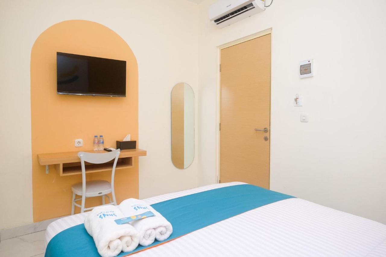 Sans Hotel Aurum Majapahit Semarang Bagian luar foto